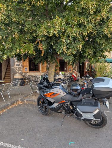 PXL 20250814 160012170