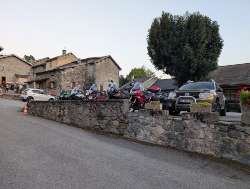 PXL 20250815 184928919