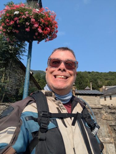 PXL 20250816 154759633