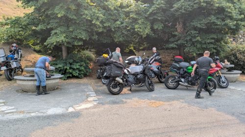 PXL 20250817 102758844