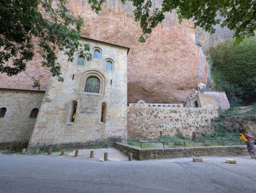 PXL 20250820 121613179