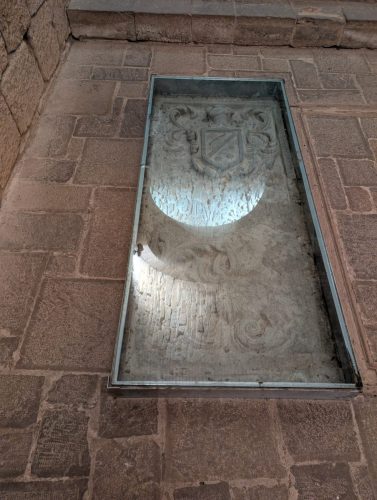 PXL 20250820 123258610