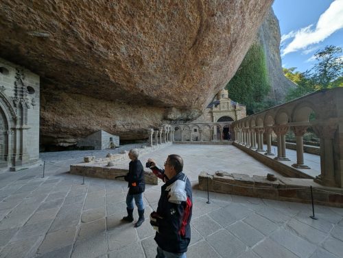 PXL 20250820 124651757.MP 