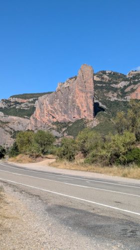 PXL 20250820 150052162