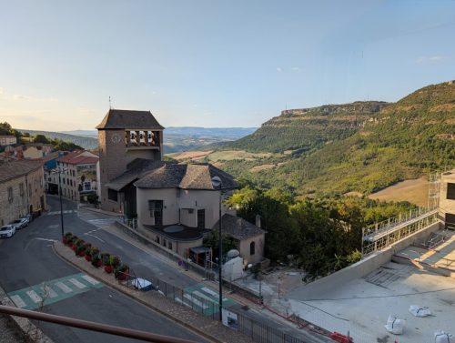 PXL 20250822 1625198252