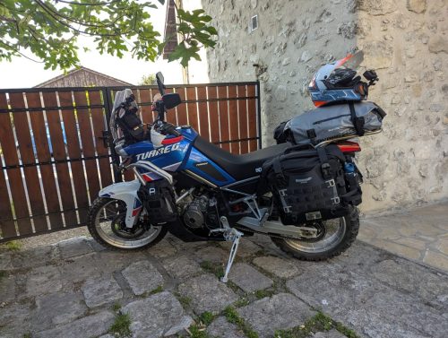 PXL 20250501 060535198