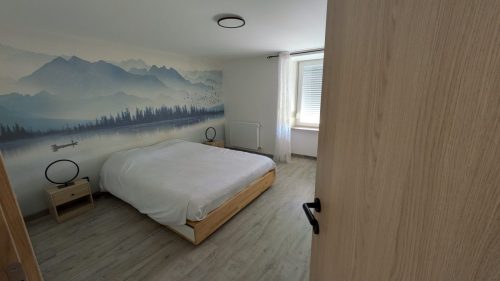 PXL 20251108 103711733