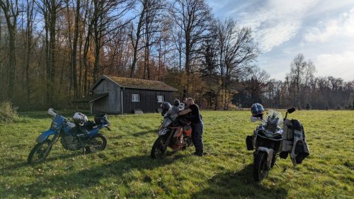 PXL 20251110 125832775