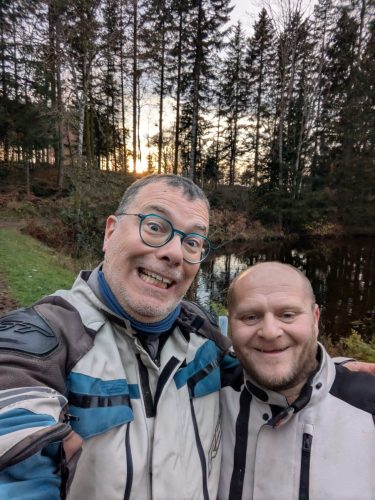 PXL 20251110 153125273