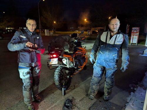 PXL 20251110 165108148